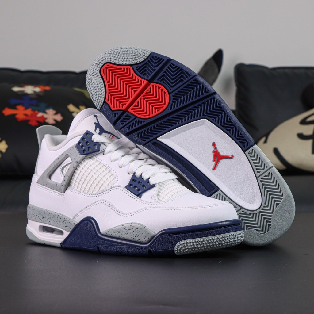 Air Jordan 4 Retro "Midnight Navy"