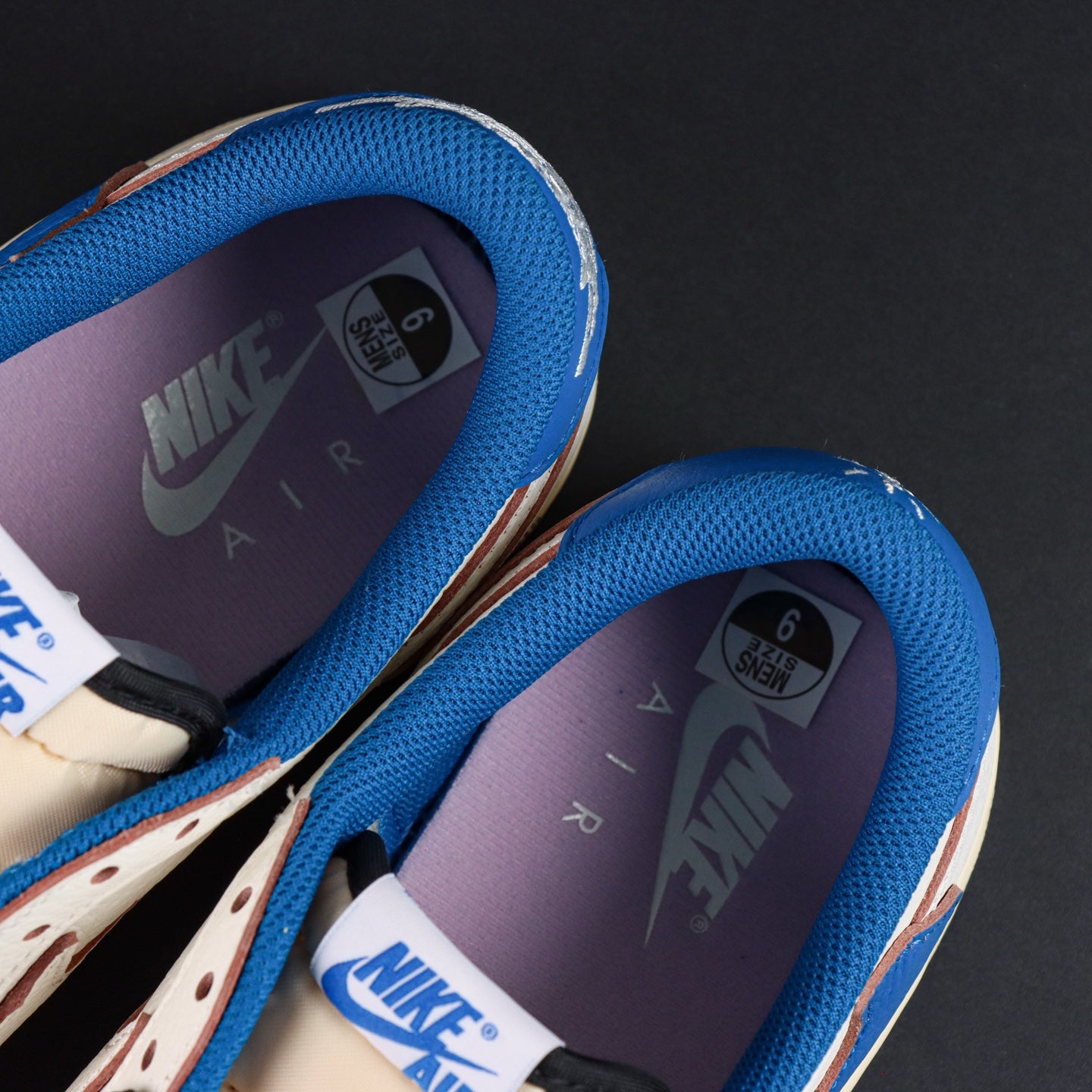 Travis Scott x Air Jordan 1 Low OG