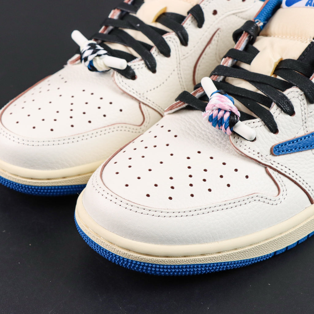 Travis Scott x Air Jordan 1 Low OG