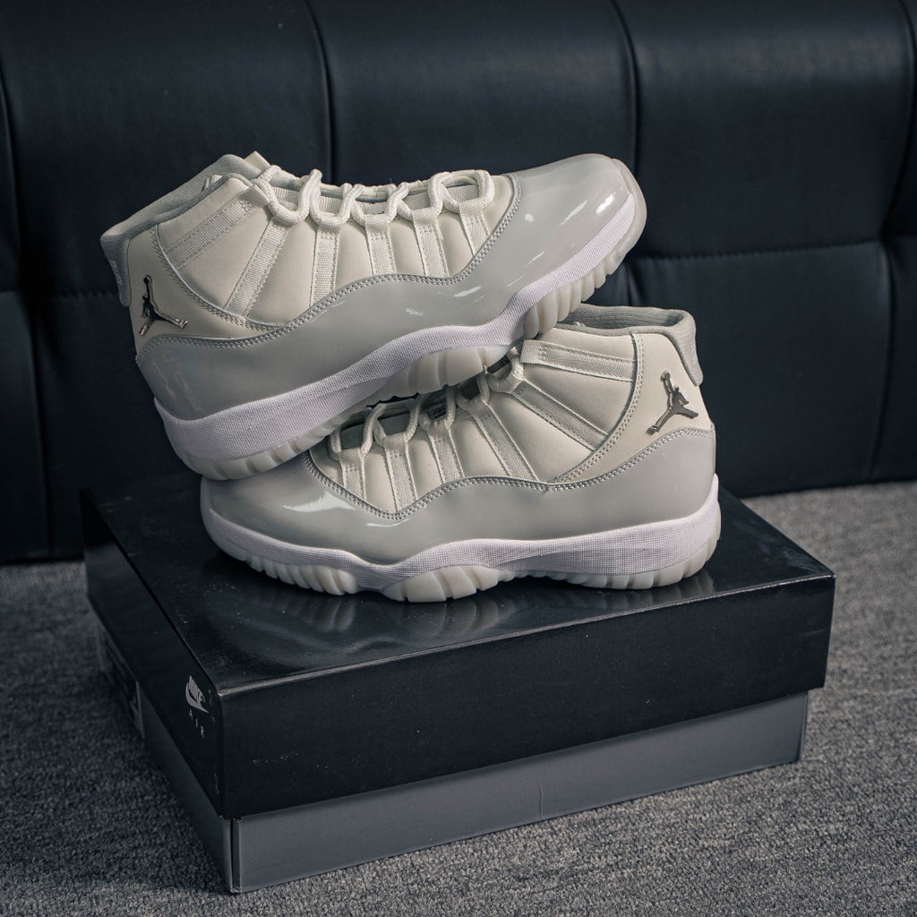 Air Jordan 11 Metallic Silver AJ11