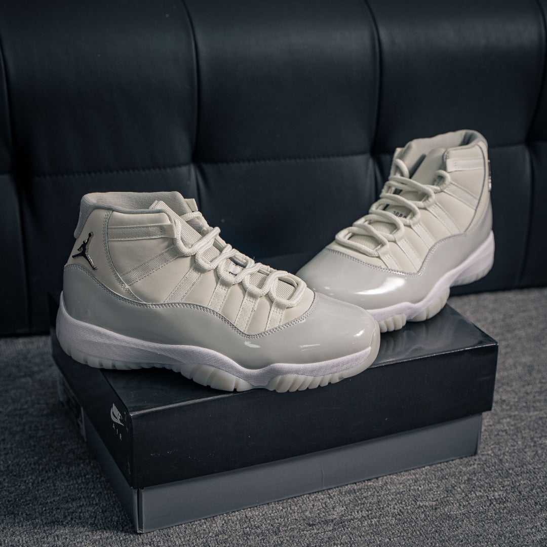 Air Jordan 11 Metallic Silver AJ11