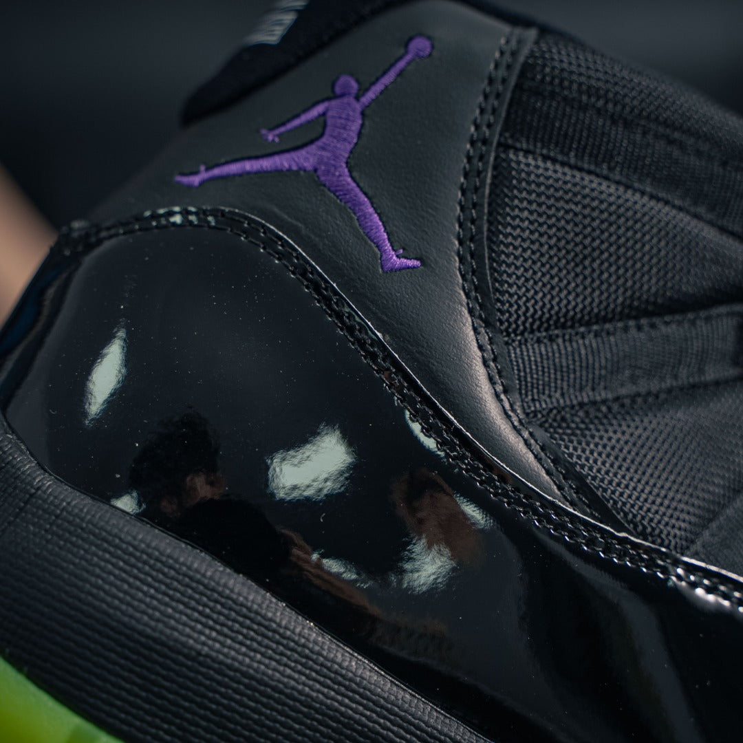 Air Jordan 11 Metallic Silver AJ11