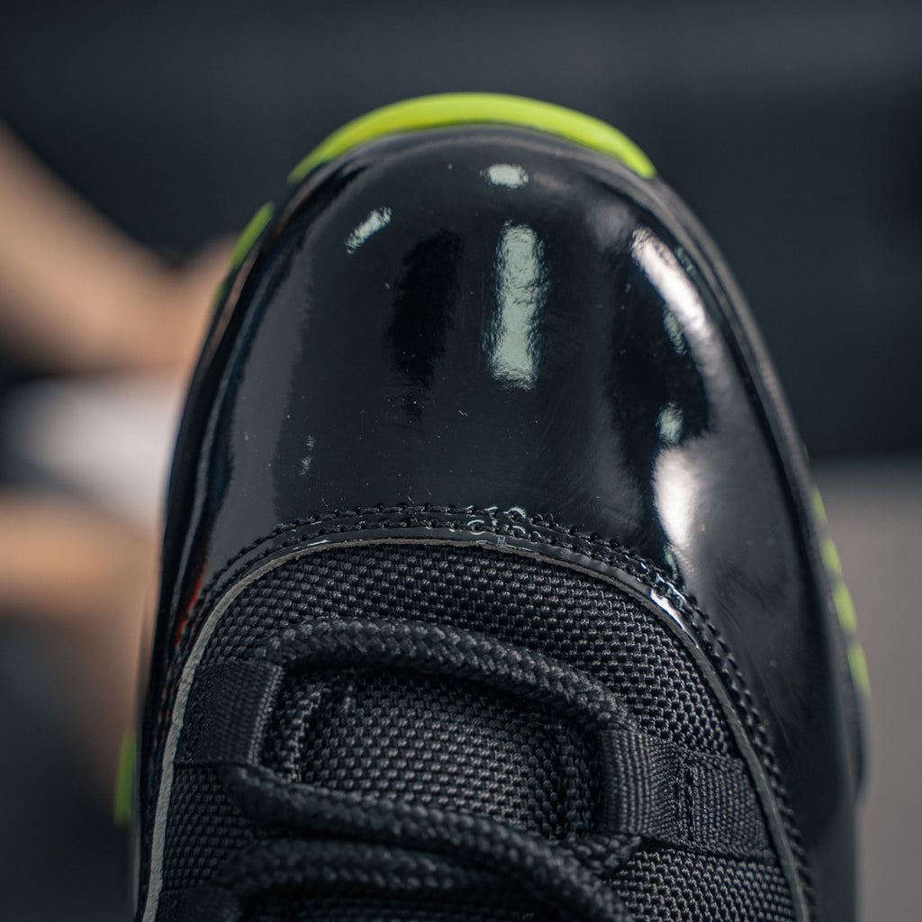 Air Jordan 11 Metallic Silver AJ11